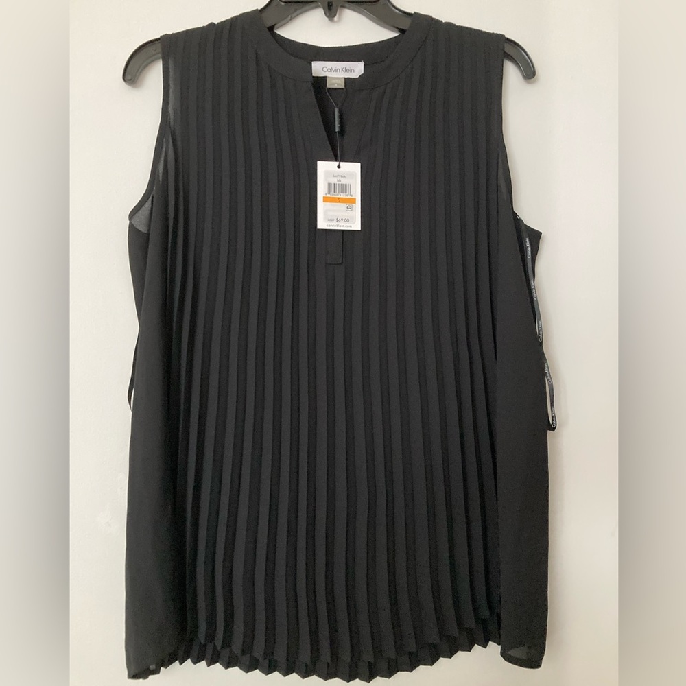 Calvin Klein Women’s Black Blouse Size: Small, Sleeveless